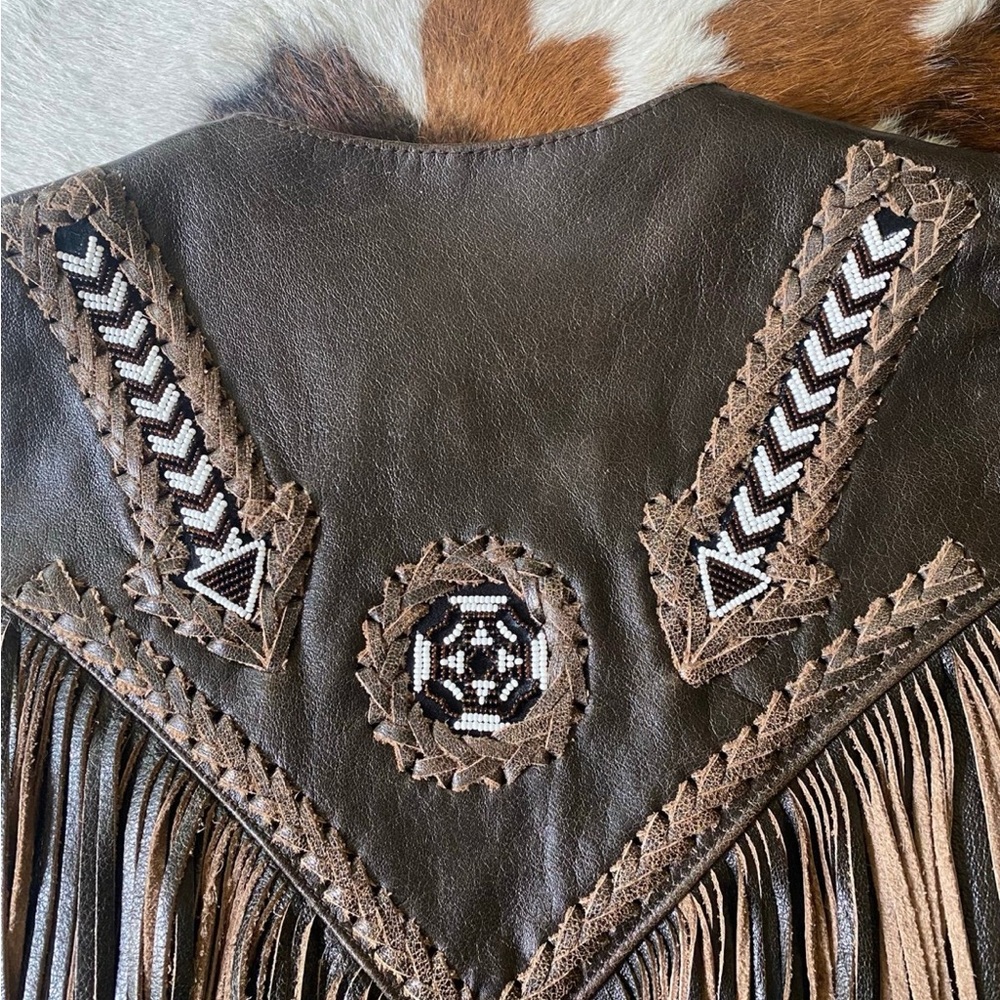 Western Fringe Leather Vest - Picture 5 of 5